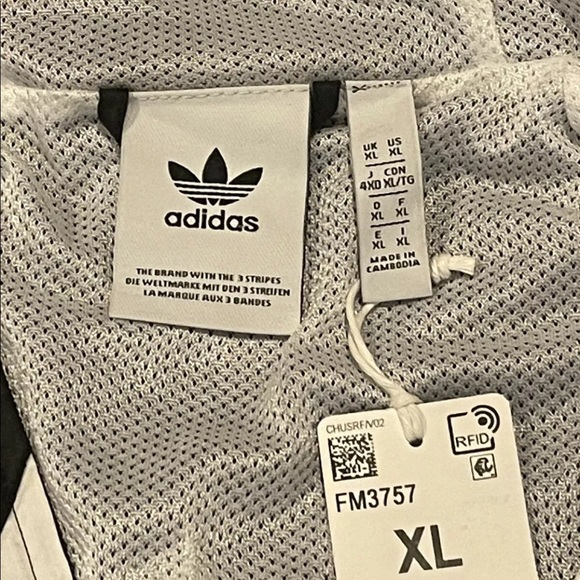 fm3757 adidas